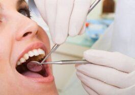 Ανέκδοτο: Πηγαίνει μια νεαρή για πρώτη φορά στον οδοντίατρο παρά τη φοβία της…