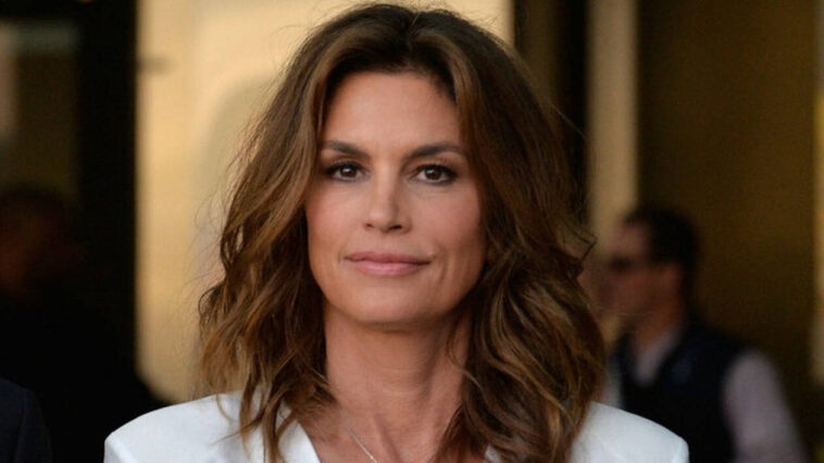 Το ανέκδοτο της ημέρας: Η Cindy Crawford και ο… Γιώργης!