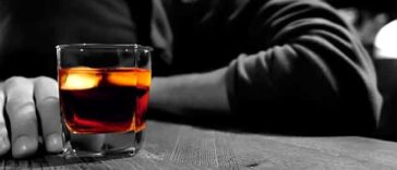 Ανέκδοτο: Ο μεθυσμέν@ς και η αφίσα …! Τρελό γέλιο