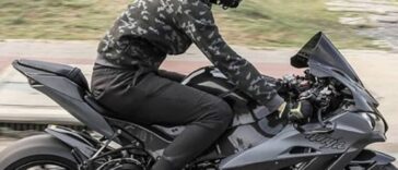 Ανέκδοτο: Ο Μηχανόβιος, τα χιλιόμετρα και η όμορφη …! Τρελό γέλιο