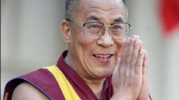 ΑΝΕΚΔΟΤΟ: Το ΠEOΣ το κούτελο και ο Δαλάι Λάμα – Τρελό γέλιο