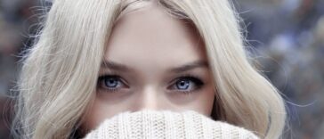 Ανεκδοτάρα με φίλους από τα παλιά: Η δίμετρη ξανθιά και τα γαλάζια μάτια