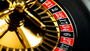 Ανεκδοτάρα στο καζίνο: Το ποντάρισμα στην... ηλικία